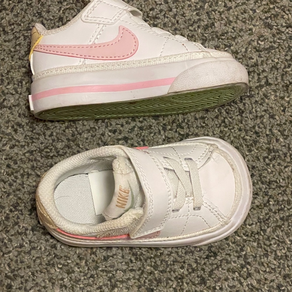 Nike Kids Sneakers White with Pink and Green